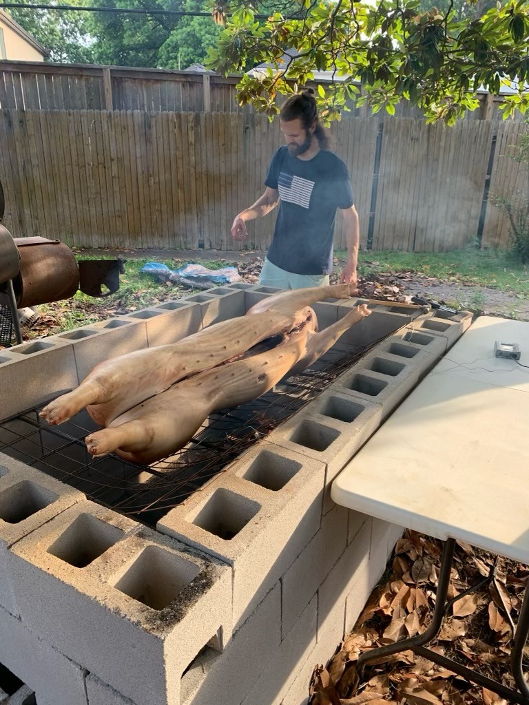 Hog's on