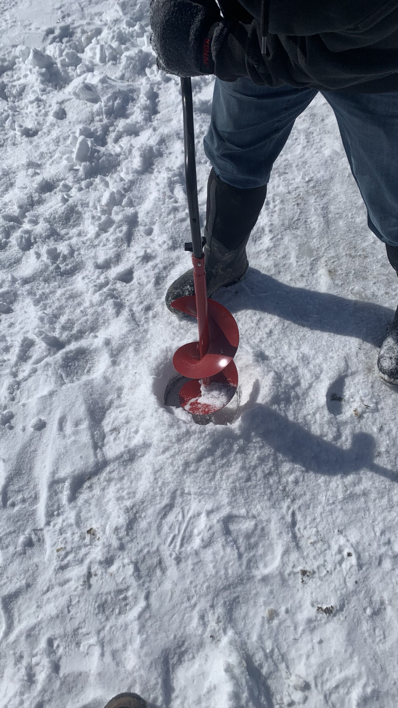 Ice auger