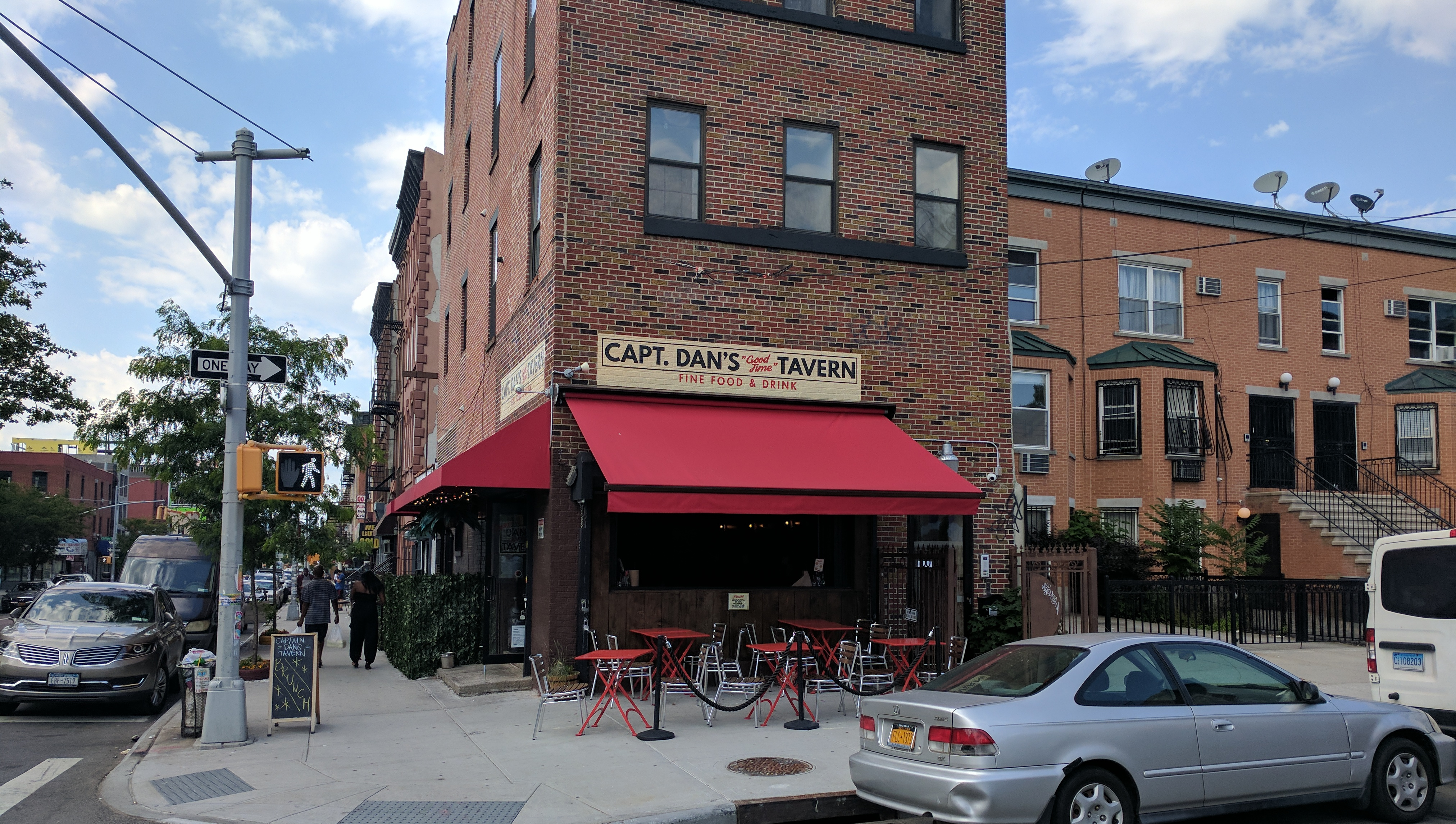 Capt Dan's